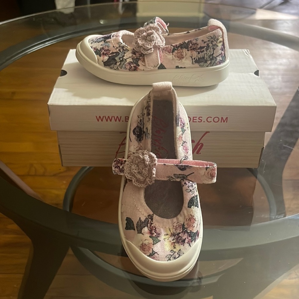 Toddle Blowfish. Malibu Viola Pink Bella Print.
